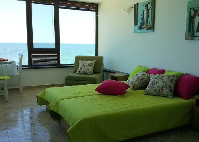 ホームステイ Happy